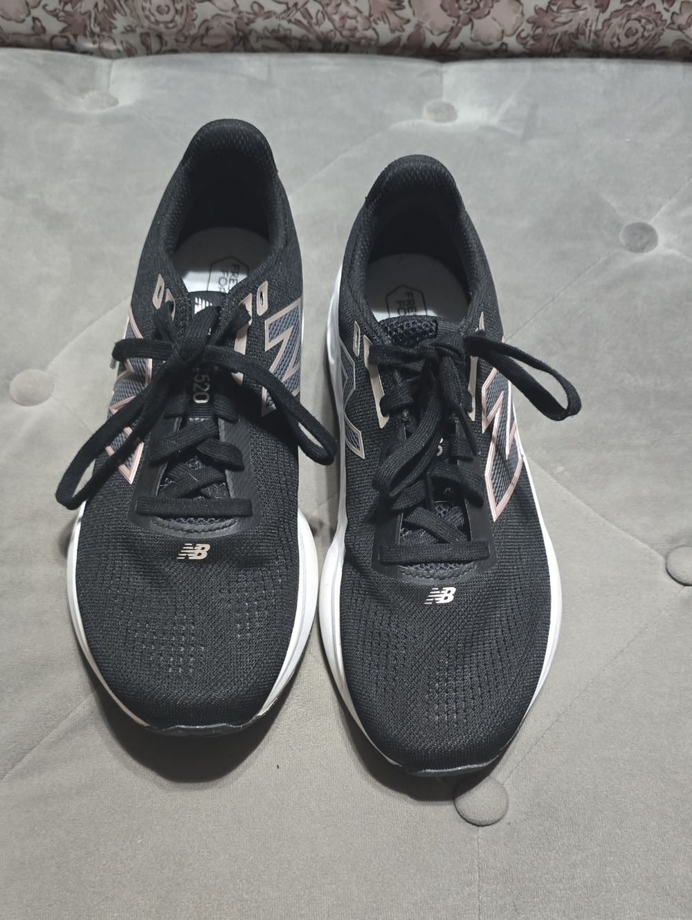 New Balance Fresh Foam 520 Women’s Black Running Shoes with Light Pewter Accents